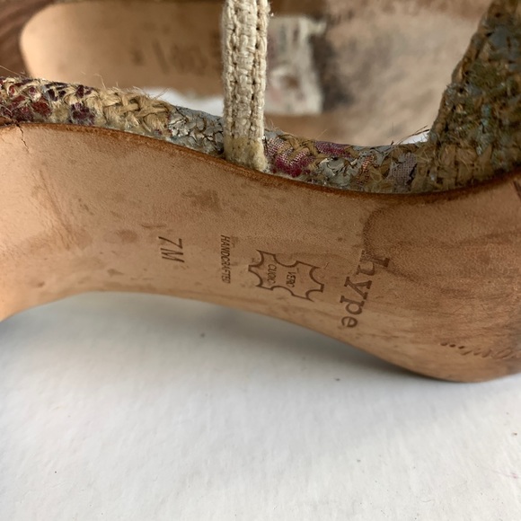 Hype. Kitten Heel Shoes - Picture 8 of 9